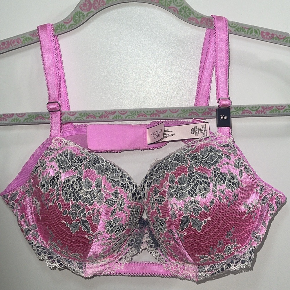 Victoria’s Secret NWT Dream Angels Lined Demi 36B